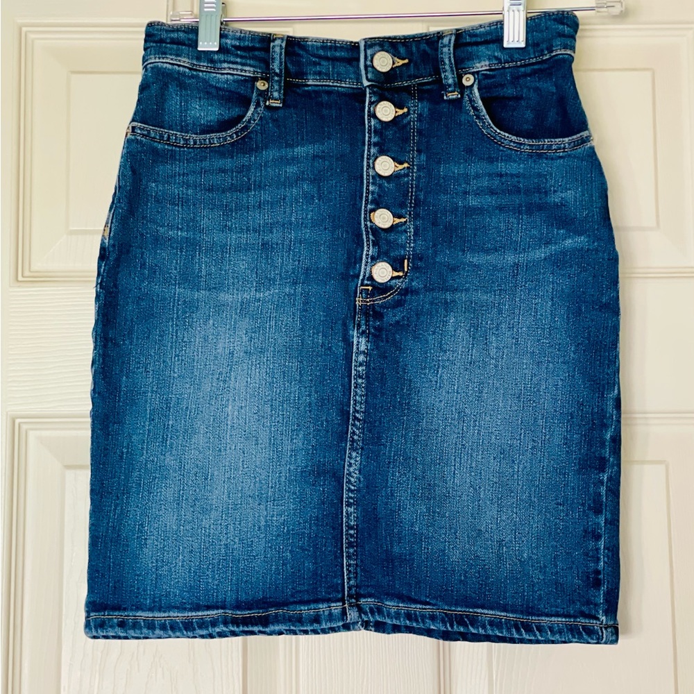 Banana Republic Jean skirt